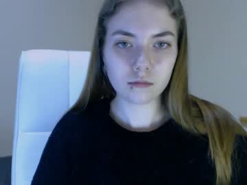 Nude cam girl zoey_deuttch image #3667722