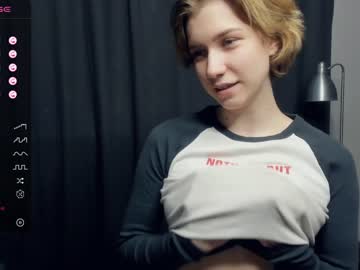 Nude cam girl kristi_moss image #5629483