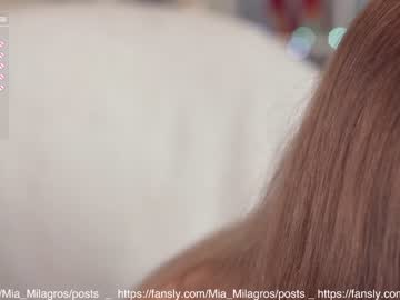 Nude cam girl mia_milagros image #2423380