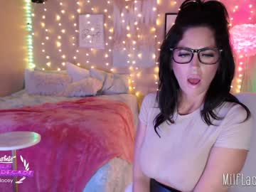 Nude cam girl milf_lacey image #2171383