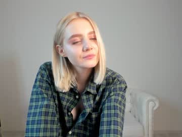Nude cam girl oliviabr0wn image #3114090