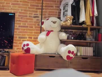 Nude cam girl michi_souffl image #1644115