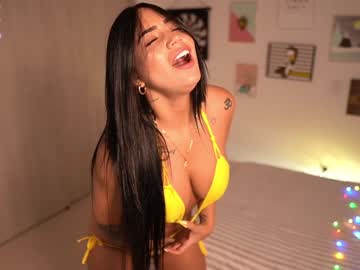 Nude cam girl ashlyeroberts01 image #3839759