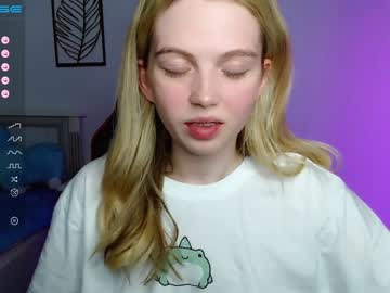 Nude cam girl small_blondee image #3780822