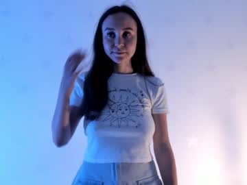 Nude cam girl elliehunt image #4967684