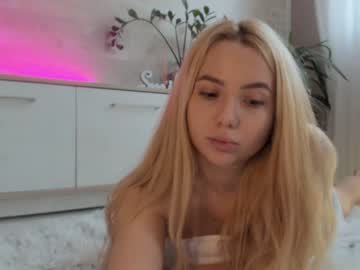Nude cam girl meryfoxxx image #4187066