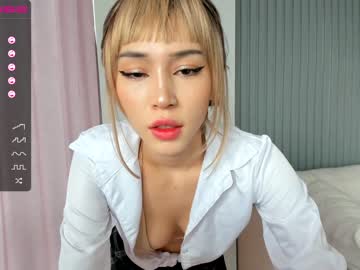 Nude cam girl hee_jin image #1318099