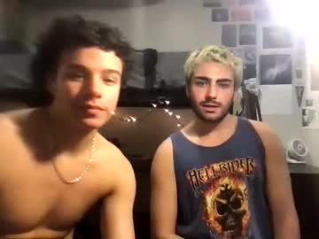 Nude cam man tworoommates image #4127656