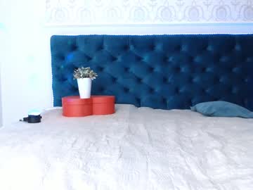 Nude cam girl auri_sun_ image #1425977