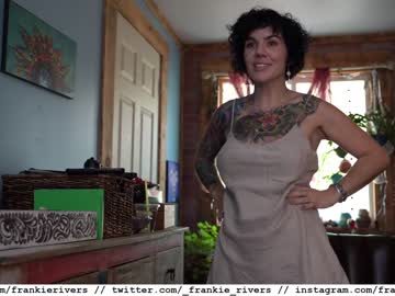 Nude cam girl _frankie_rivers image #2559555