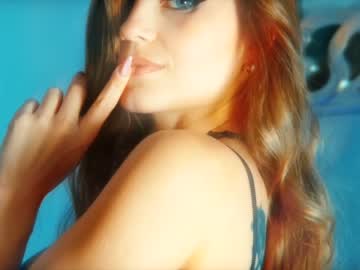 Nude cam girl lola_jd image #1215669
