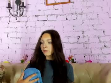 Nude cam girl yourdeva image #2352954