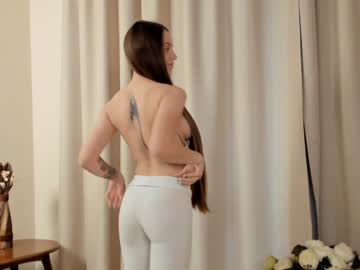 Nude cam girl catherinevelez image #4123820