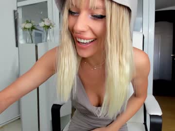Nude cam girl ingridblondy94 image #5088603