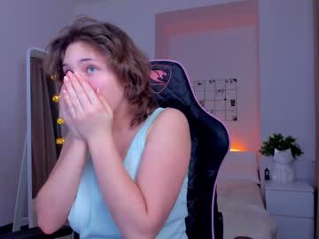 Nude cam girl cherry_lea_ image #5724151
