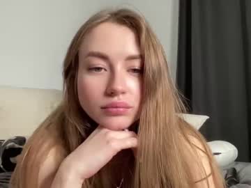 Nude cam girl strawberryjamx image #2916135