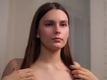 Nude cam girl philomenacutsforth image #7019647