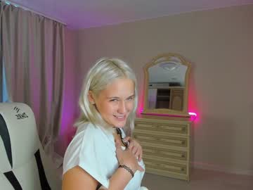 Nude cam girl angel___s image #5082645