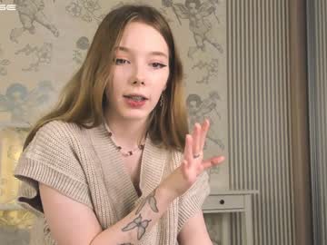 Nude cam girl lill_alice image #2635407