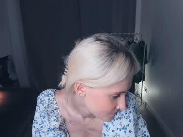 Nude cam girl lili_summer image #5629645