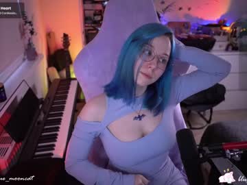 Nude cam girl blue_mooncat image #6857506