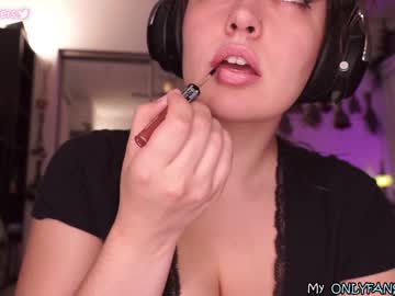 Nude cam girl evelynpiers image #4727114
