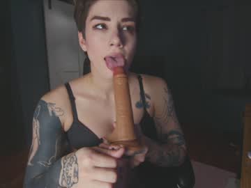 Nude cam girl aynmarie image #5927975