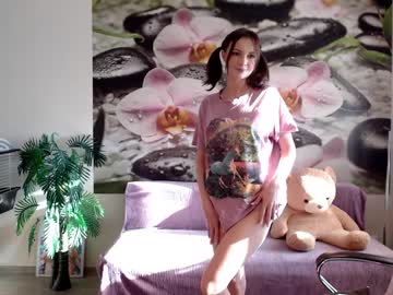 Nude cam girl jennycutey image #3069700