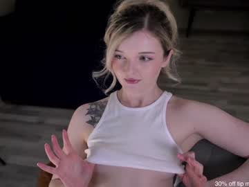 Nude cam girl lucydelovely image #6407428