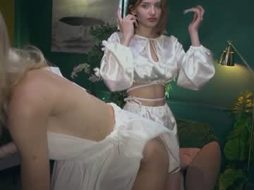 Nude cam girl lolly_bella_ image #2190379