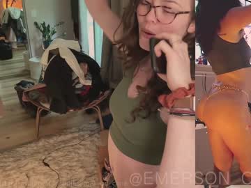 Nude cam girl emersoncane image #1839988