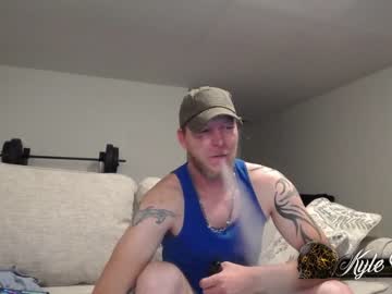 Nude cam man kylechat image #2349049