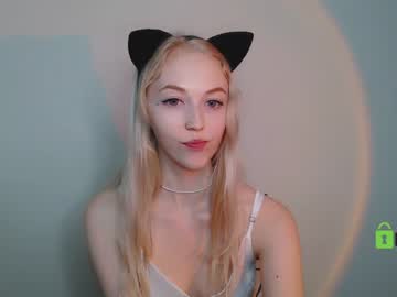 Nude cam girl modest_elizabeth image #3661518