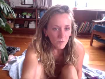 Nude cam girl maddisonmassou image #1094165