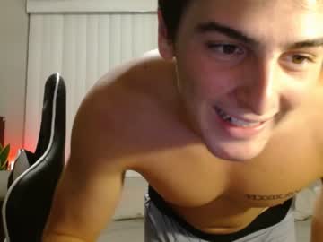 Nude cam man italianstalion1111 image #2976599