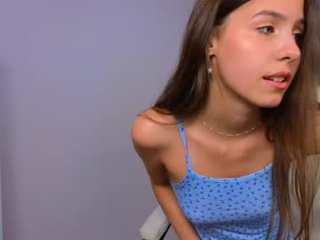 Nude cam girl wanda_robinson image #5387417