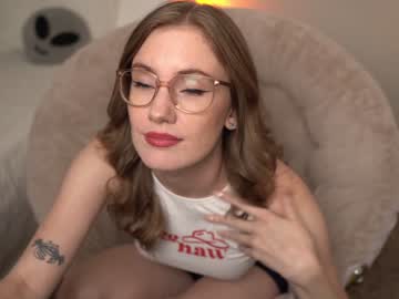 Nude cam girl emma_ruby image #4063145