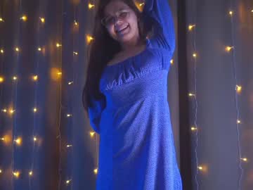 Nude cam girl helenmoors image #4677844