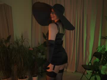 Nude cam girl excitease image #4820015