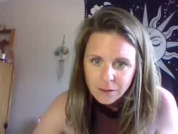Nude cam girl naughtyymarie420 image #4626540