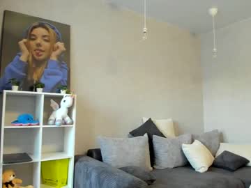 Nude cam girl olli_ver image #3293630
