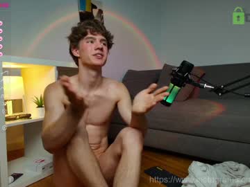 Nude cam man allarext image #2657876