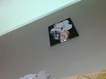 Nude cam girl juicy_peach88 image #3347196