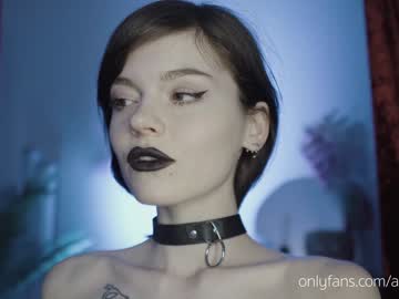 Nude cam girl auddicted image #477984