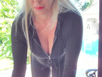 Nude cam girl tunderose image #2338601