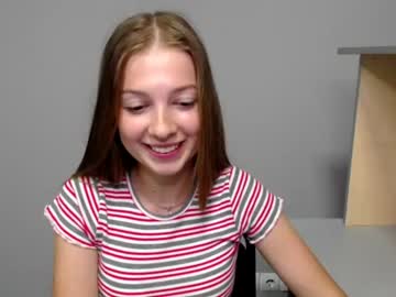 Nude cam girl emilorel_ image #2382596