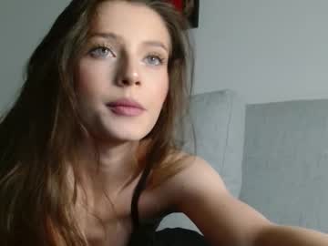 Nude cam girl isia_slay image #2326990