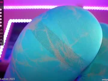 Nude cam girl oxlemon image #3600234