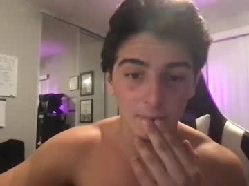 Nude cam man italianstalion1111 image #2912504