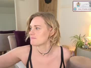 Nude cam girl belle_jlou image #2905701